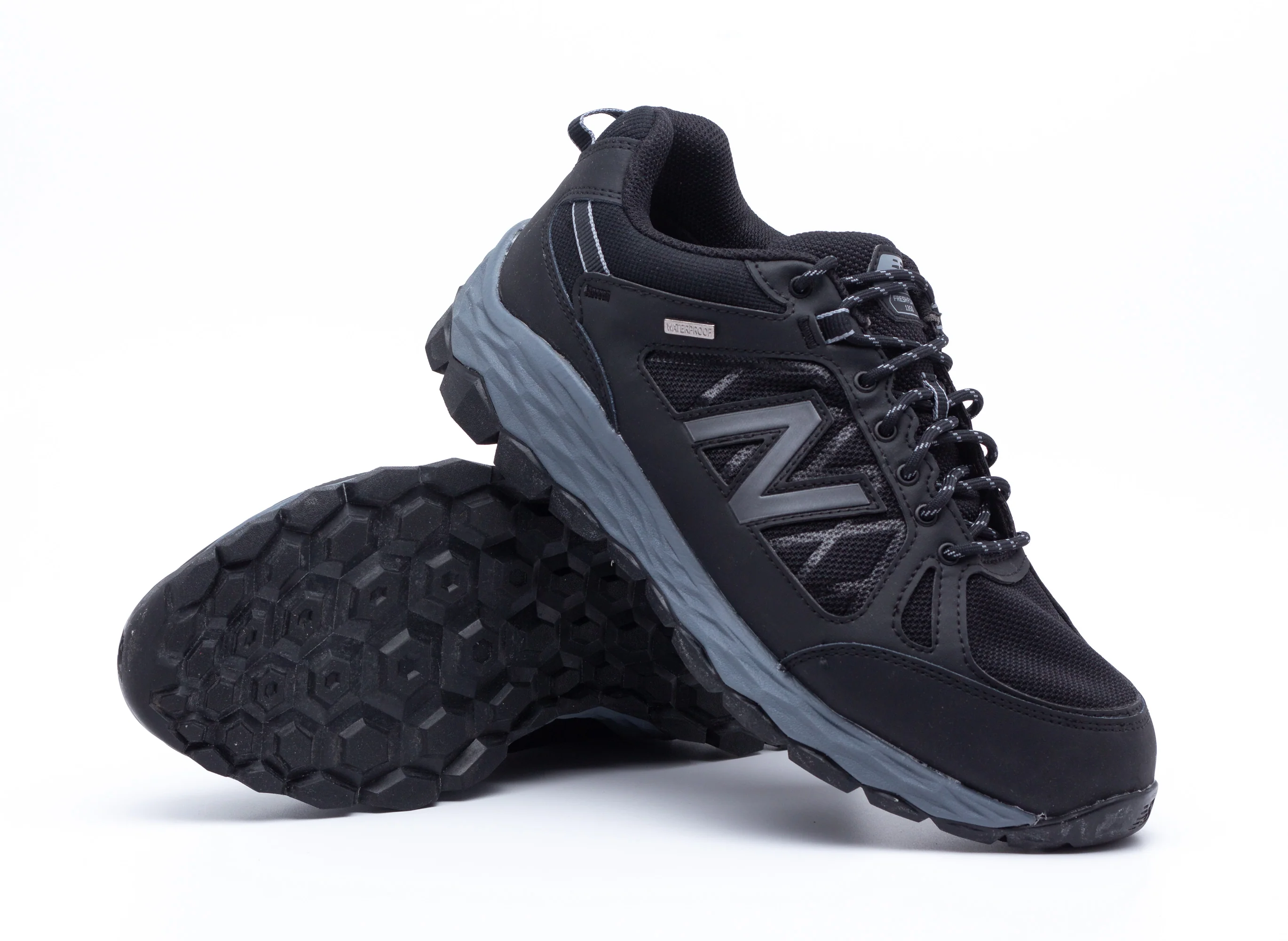 Men's Wide Fit Waterproof New Balance MW1350WL Walking Waterproof Fresh Foam Trainers - Image 11